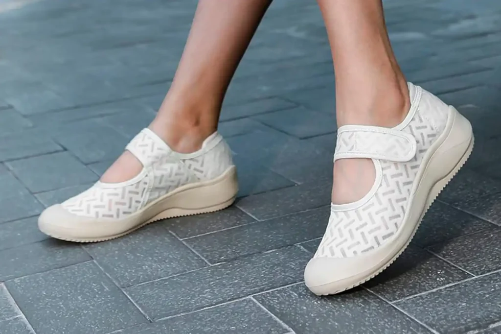 Key Features to Look for in Womens Shoes with Removable Insoles