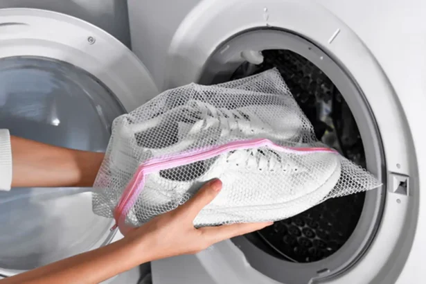 are shoe insoles machine washable